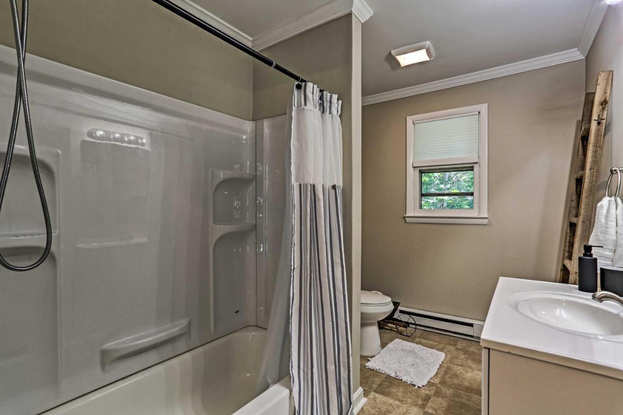 Modern East Stroudsburg Home With Deck And Gas Grill! מראה חיצוני תמונה